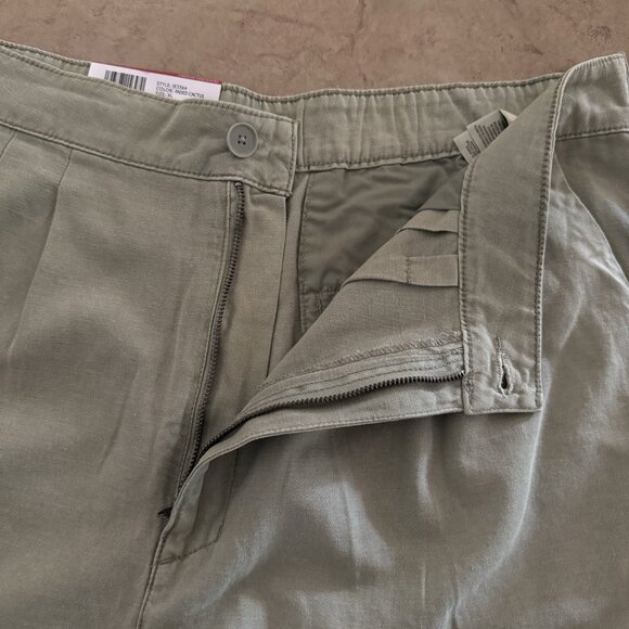 Joie Women’s Pleated Shorts Faded Cactus Green Sz XL NWT MSRP $158 Cotton Linen - Picture 11 of 11